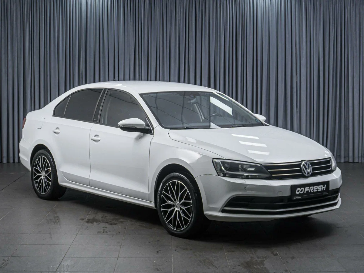 Volkswagen Jetta VI Рестайлинг