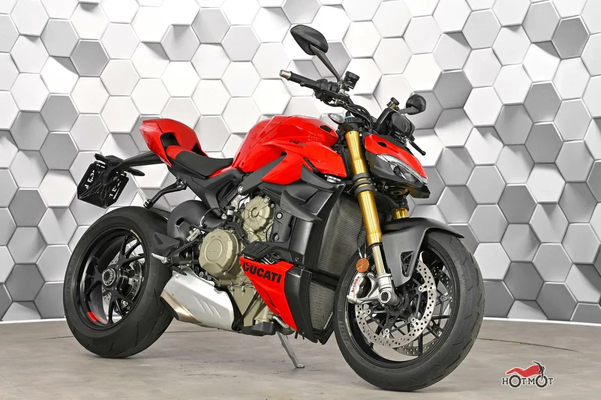 Ducati Streetfighter V4