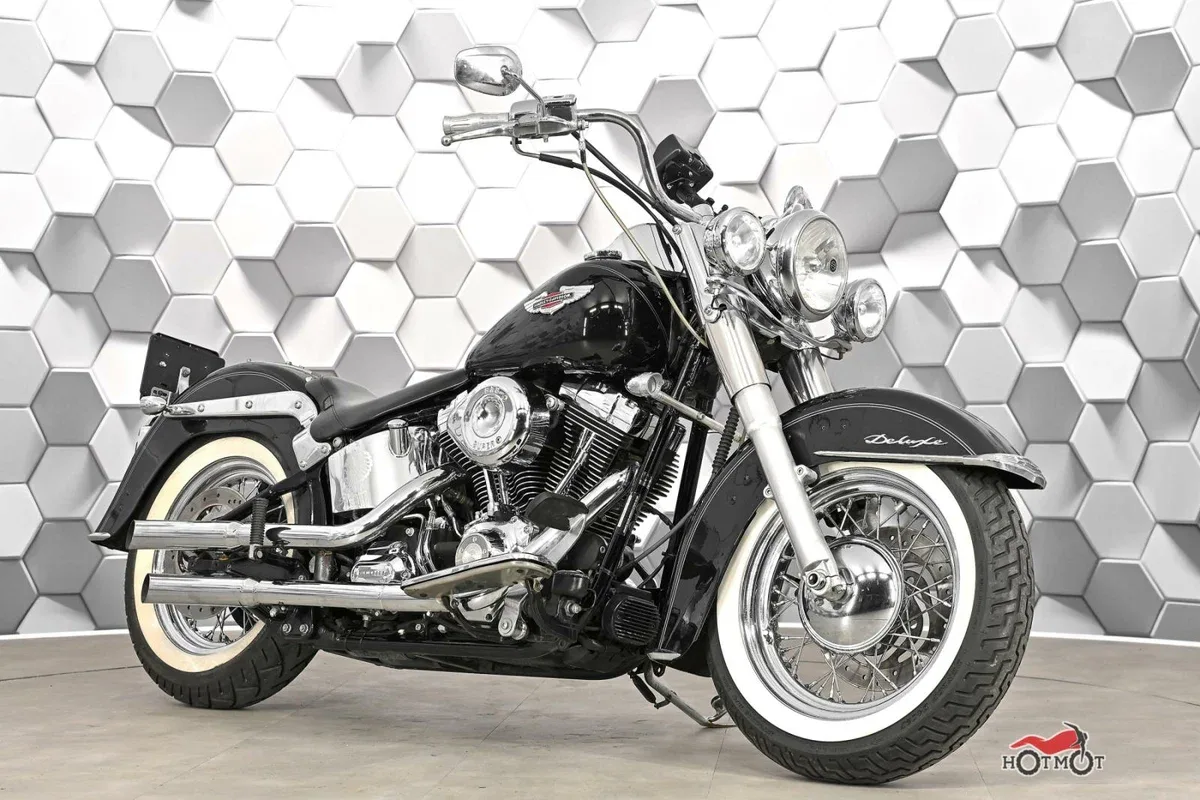 Harley-Davidson Softail Deluxe