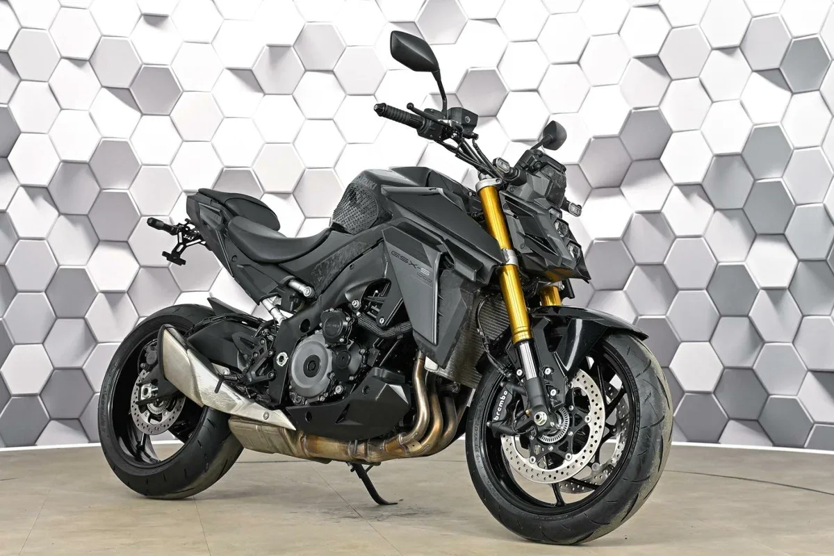 Suzuki GSX-S1000