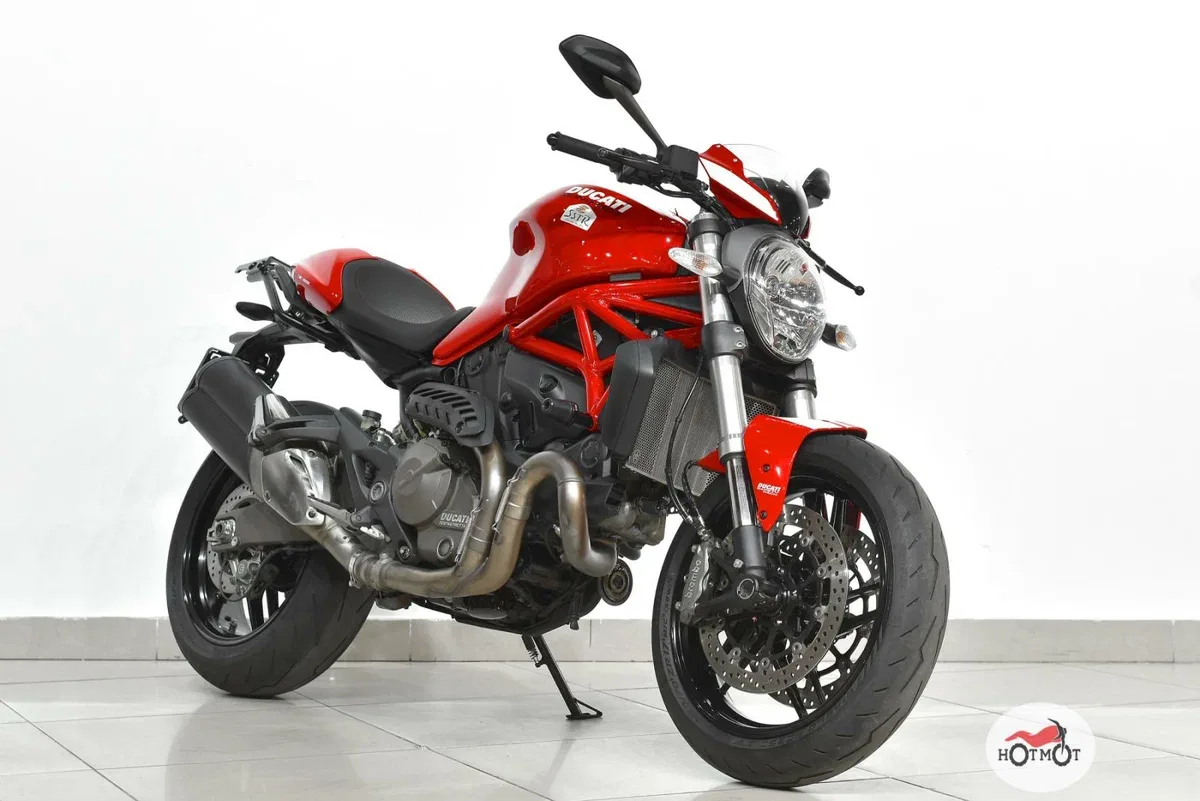 Ducati Monster 821