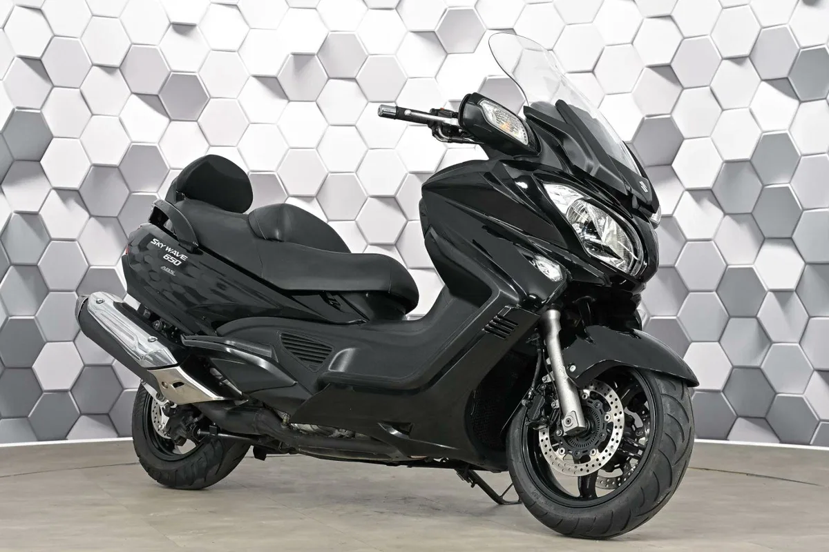 Suzuki Burgman 650