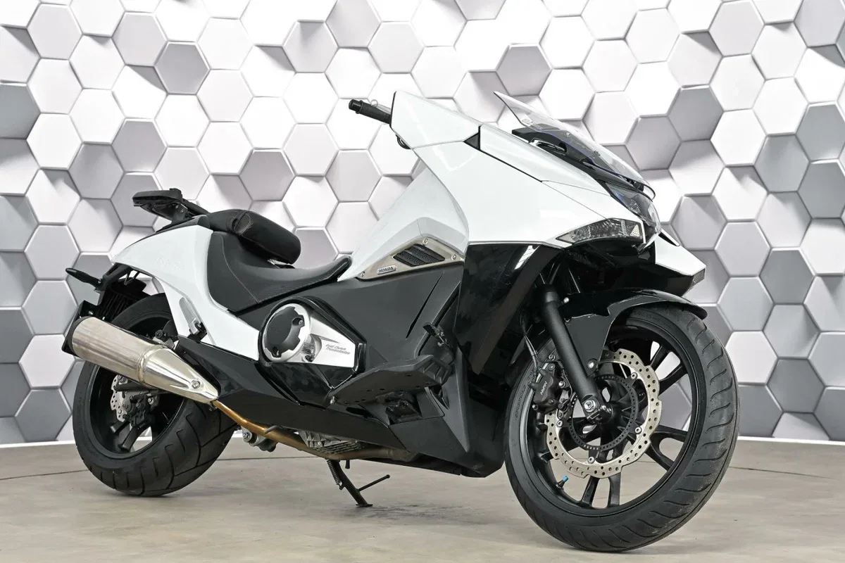 Honda NM4