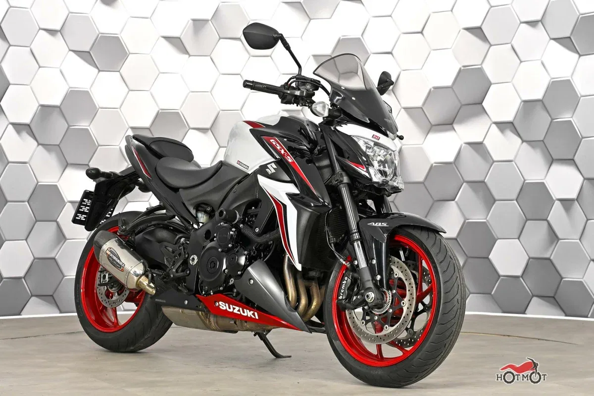 Suzuki GSX-S1000