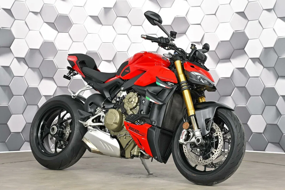 Ducati Streetfighter V4