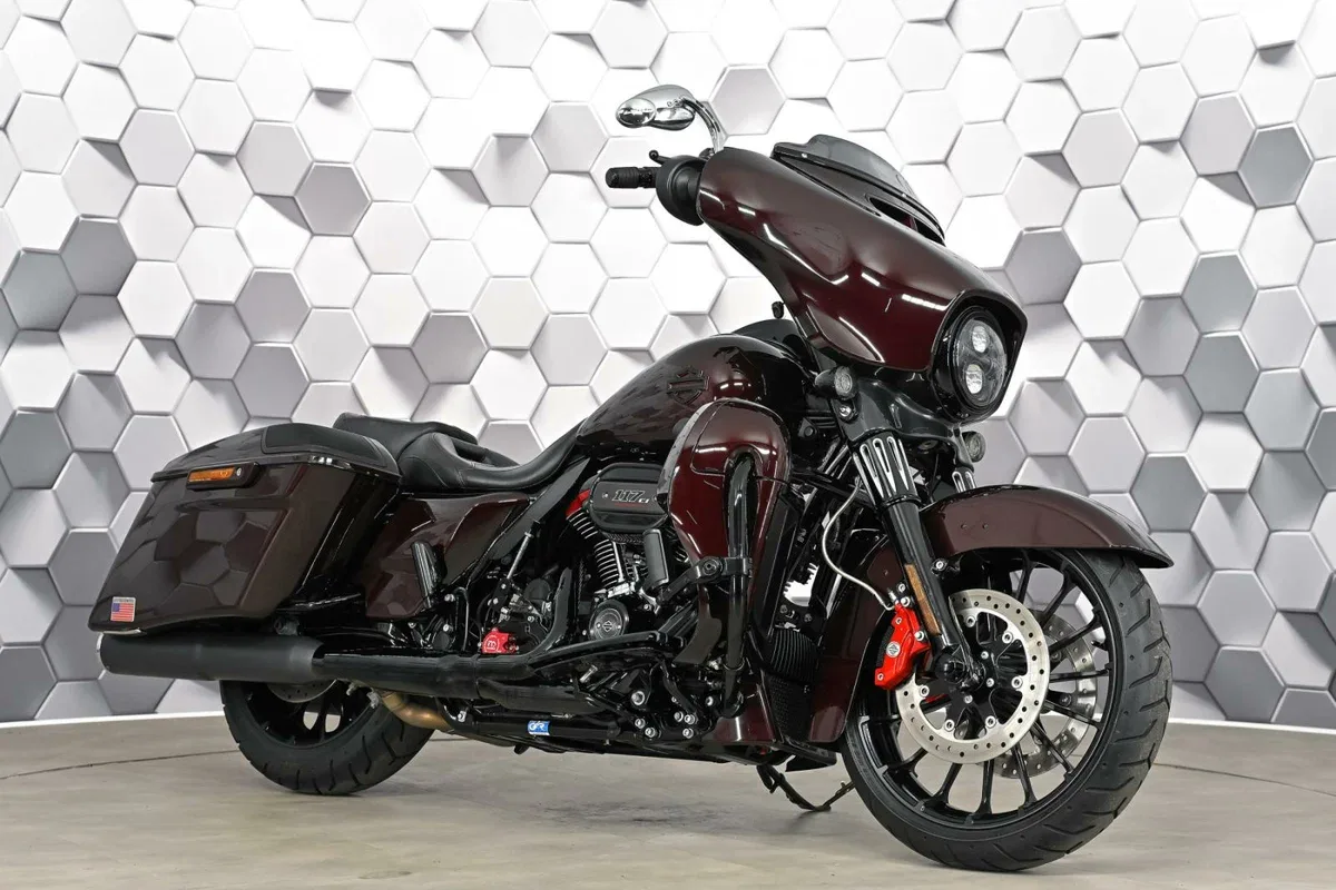 Harley-Davidson CVO Street Glide