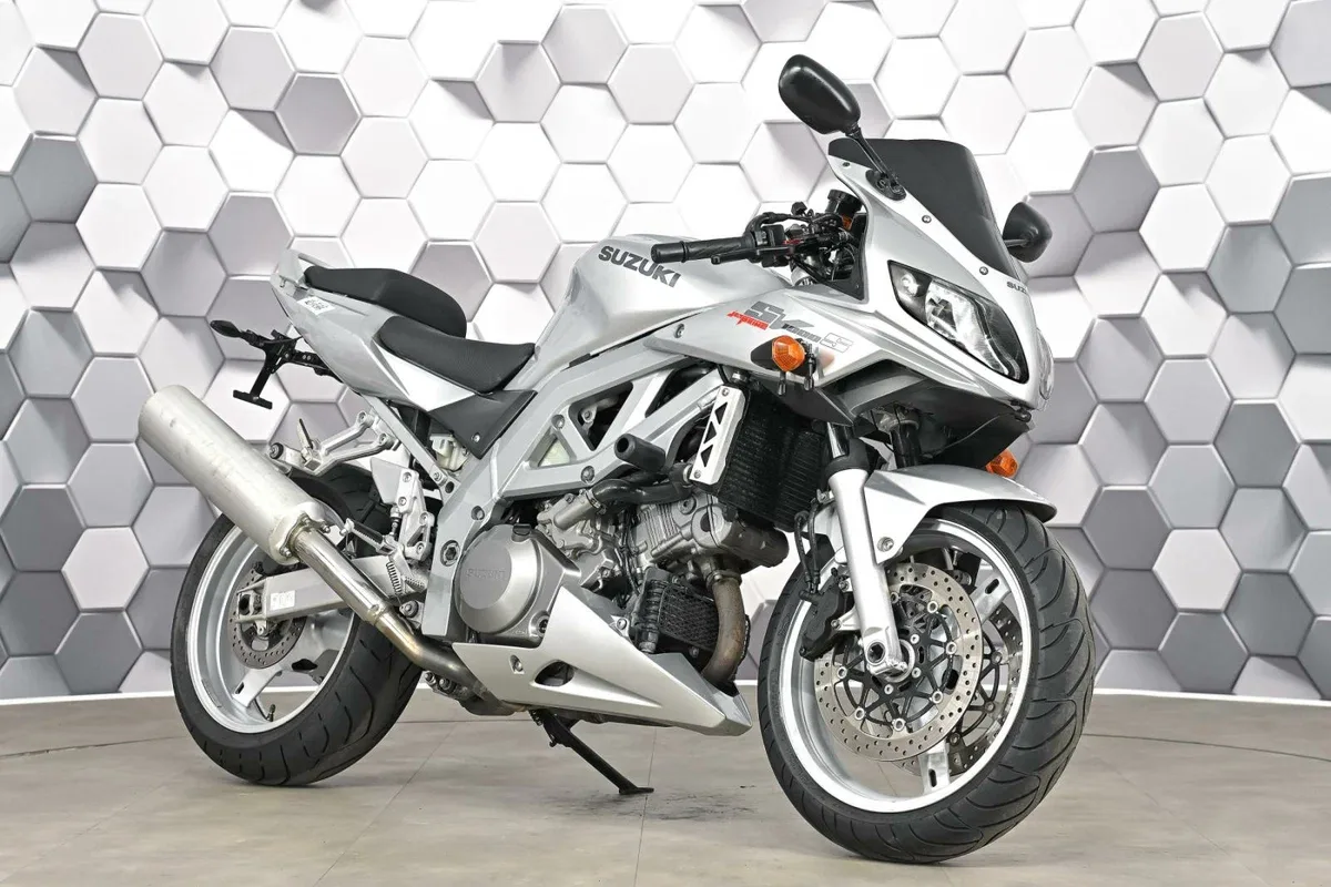 Suzuki SV 1000