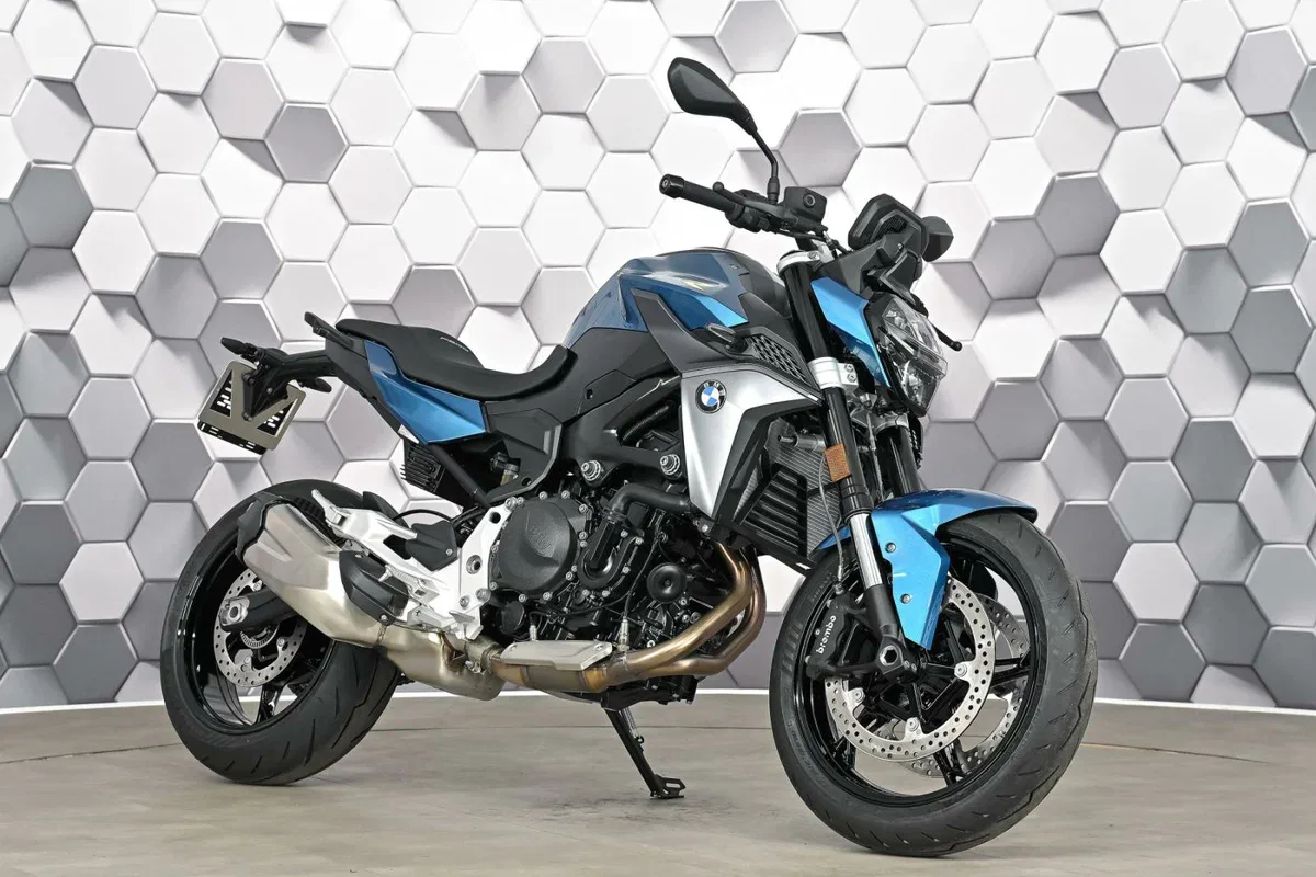 BMW F 900 R
