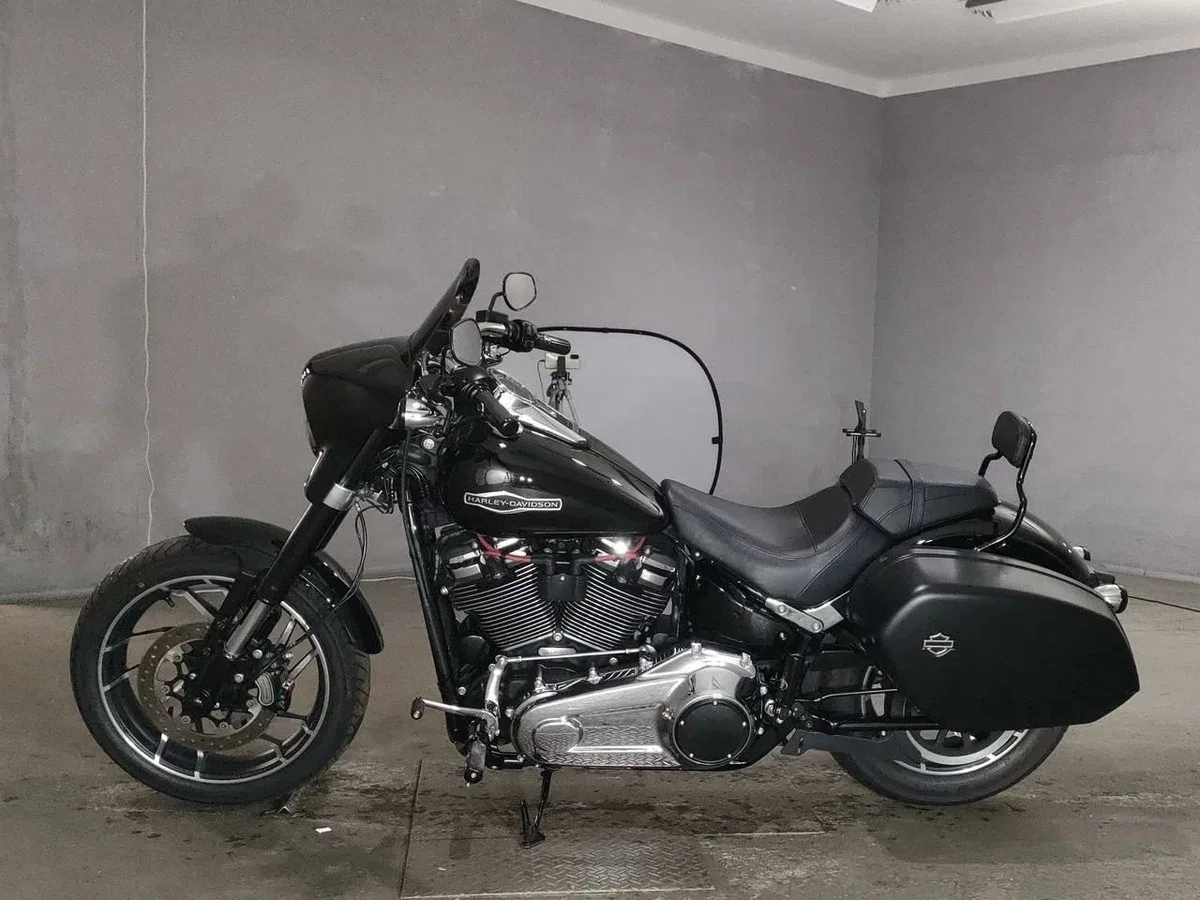 Harley-Davidson Sport Glide