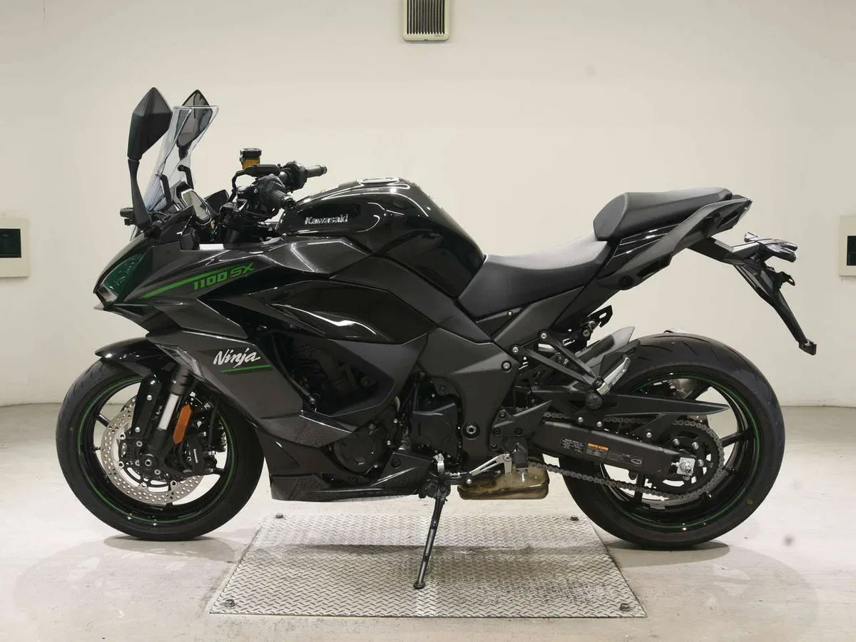 Kawasaki Ninja 1100SX