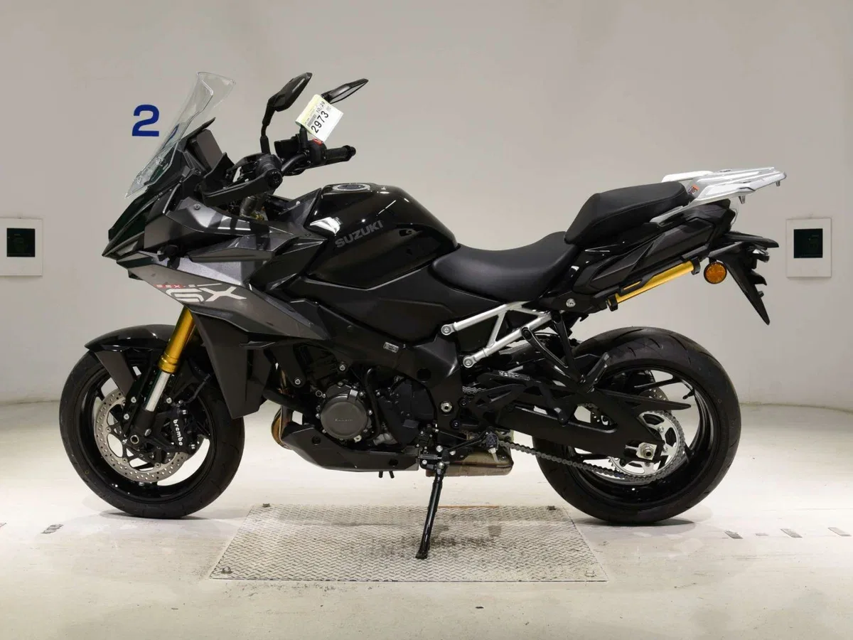 Suzuki GSX-S1000GX