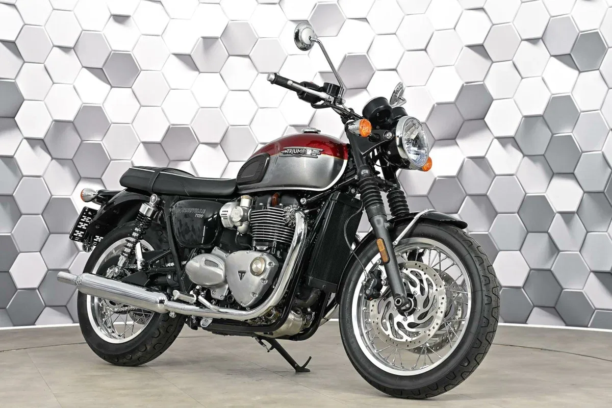 Triumph Bonneville T120