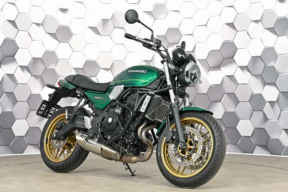 Kawasaki Z650RS