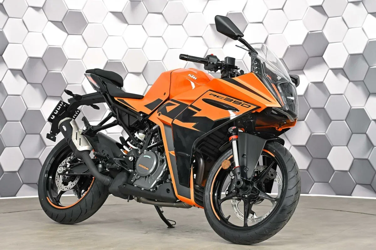 KTM AG RC 390