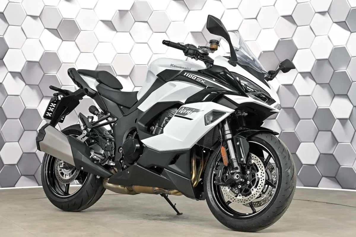 Kawasaki Ninja 1100SX