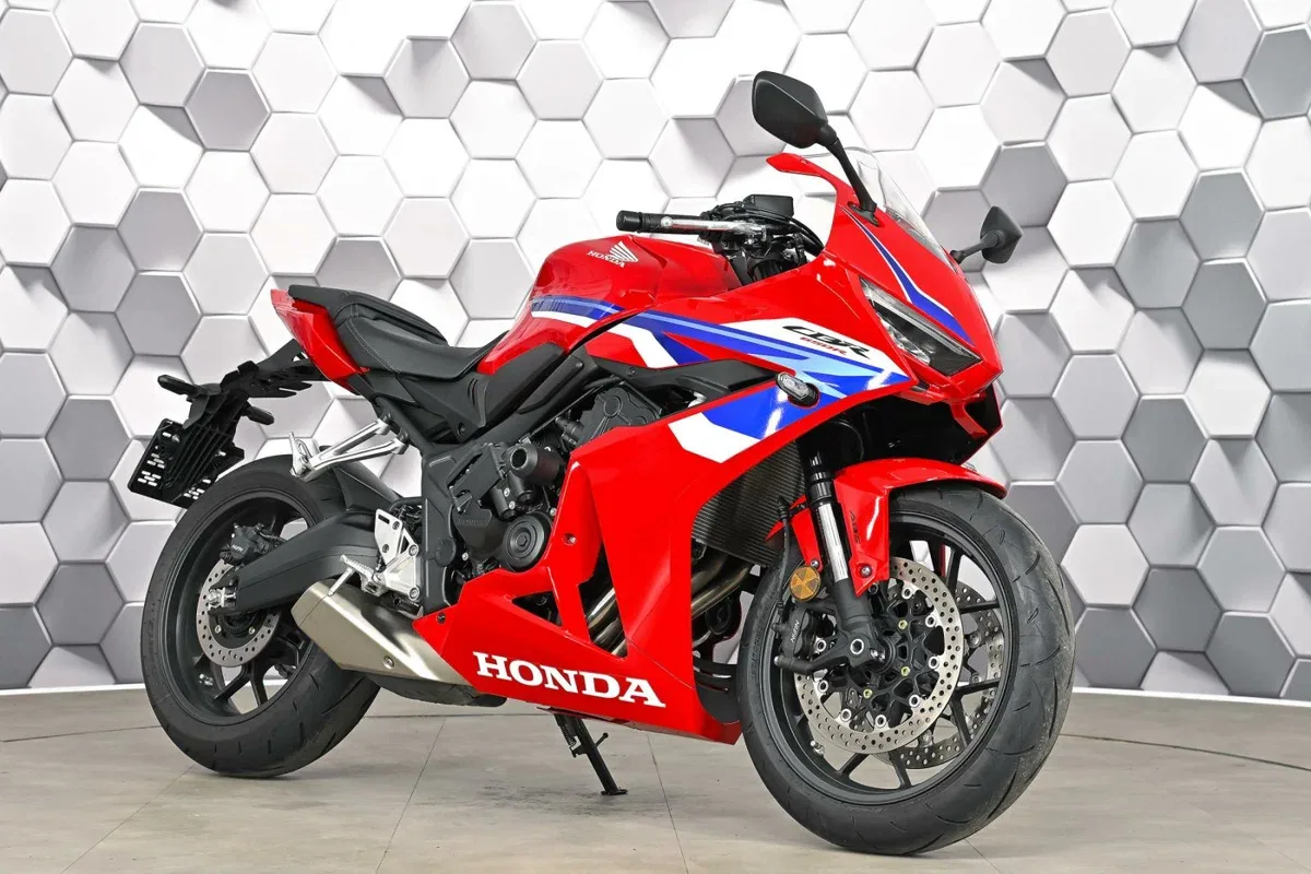 Honda CBR650R