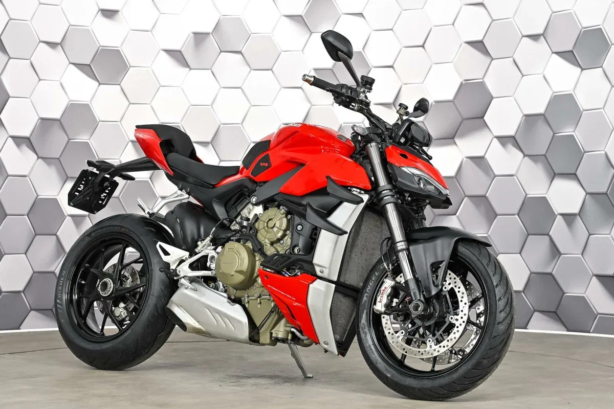 Ducati Streetfighter V4