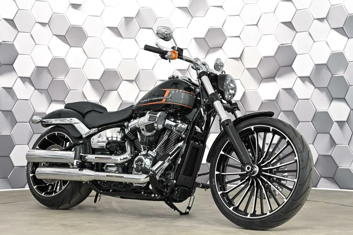 Harley-Davidson Breakout