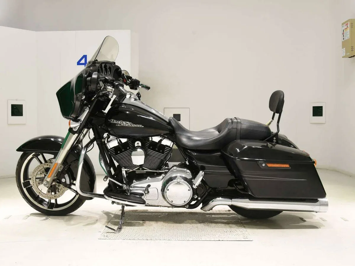 Harley-Davidson Street Glide Special