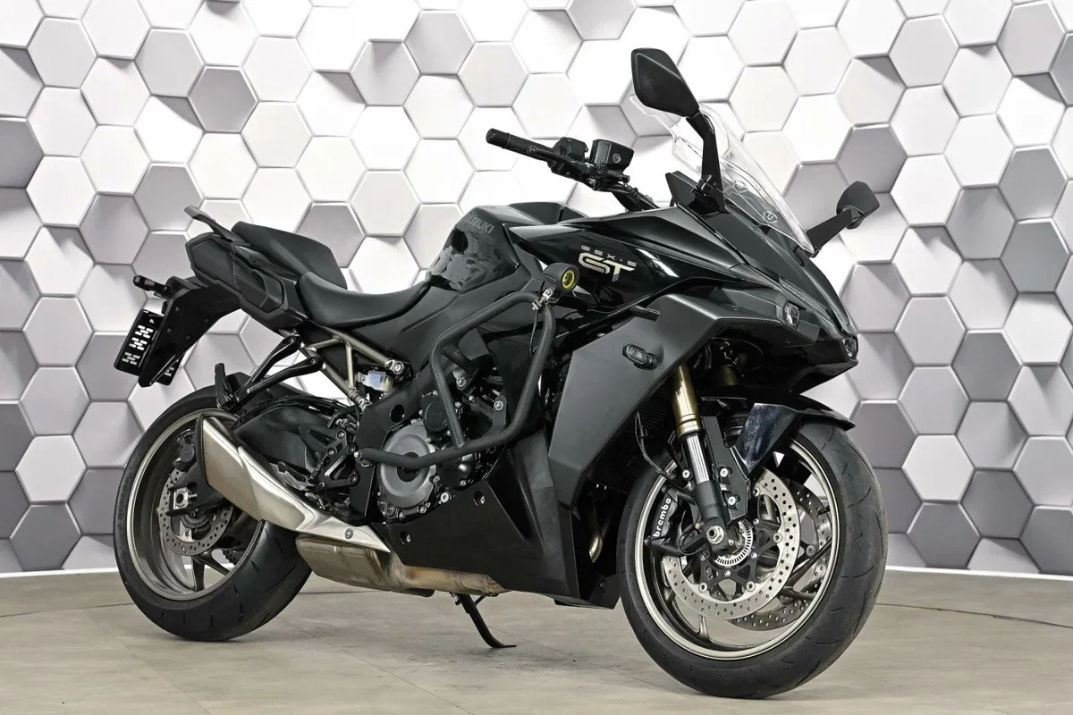 Suzuki GSX-S1000GT
