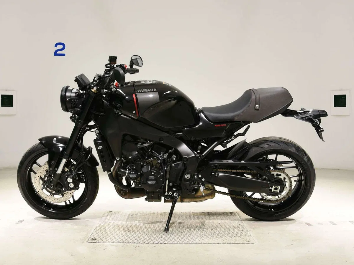 Yamaha XSR900