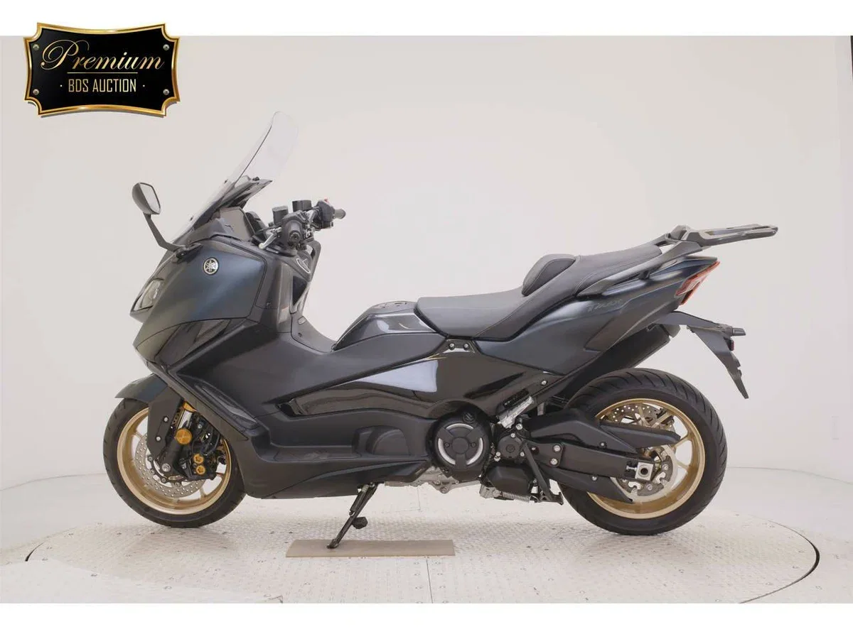 Yamaha TMAX