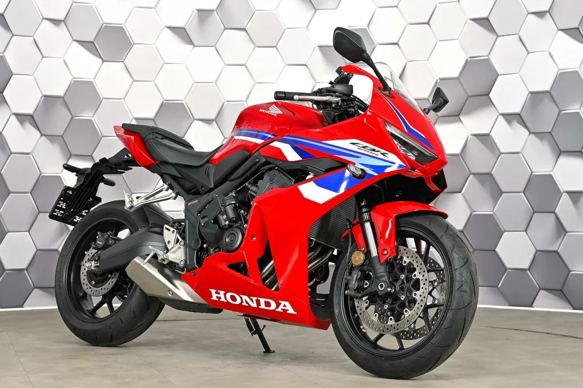 Honda CBR650R