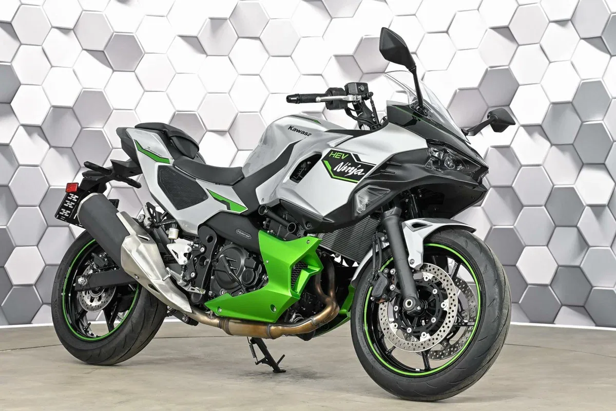Kawasaki Ninja 7
