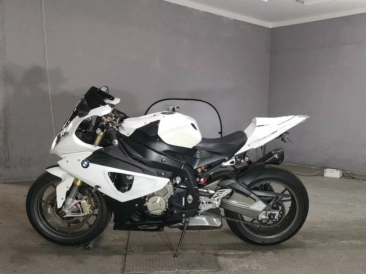 BMW S 1000 RR