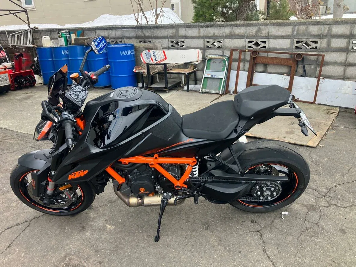 KTM AG 1290 Super Duke R