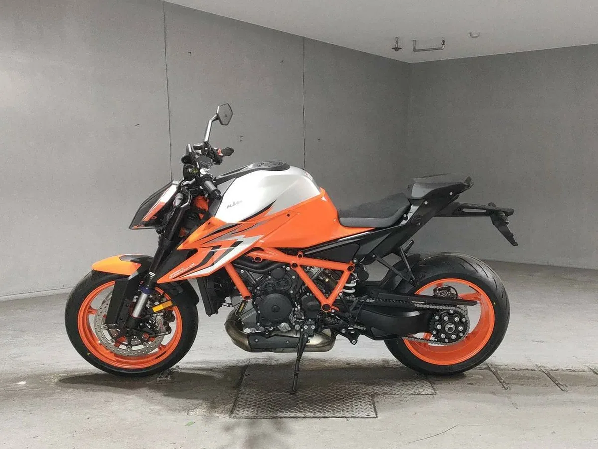KTM AG 1290 Super Duke R
