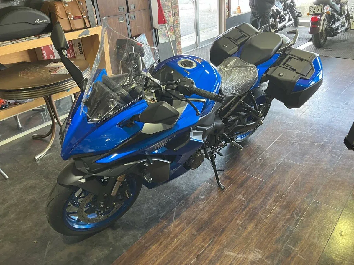 Suzuki GSX-S1000GT