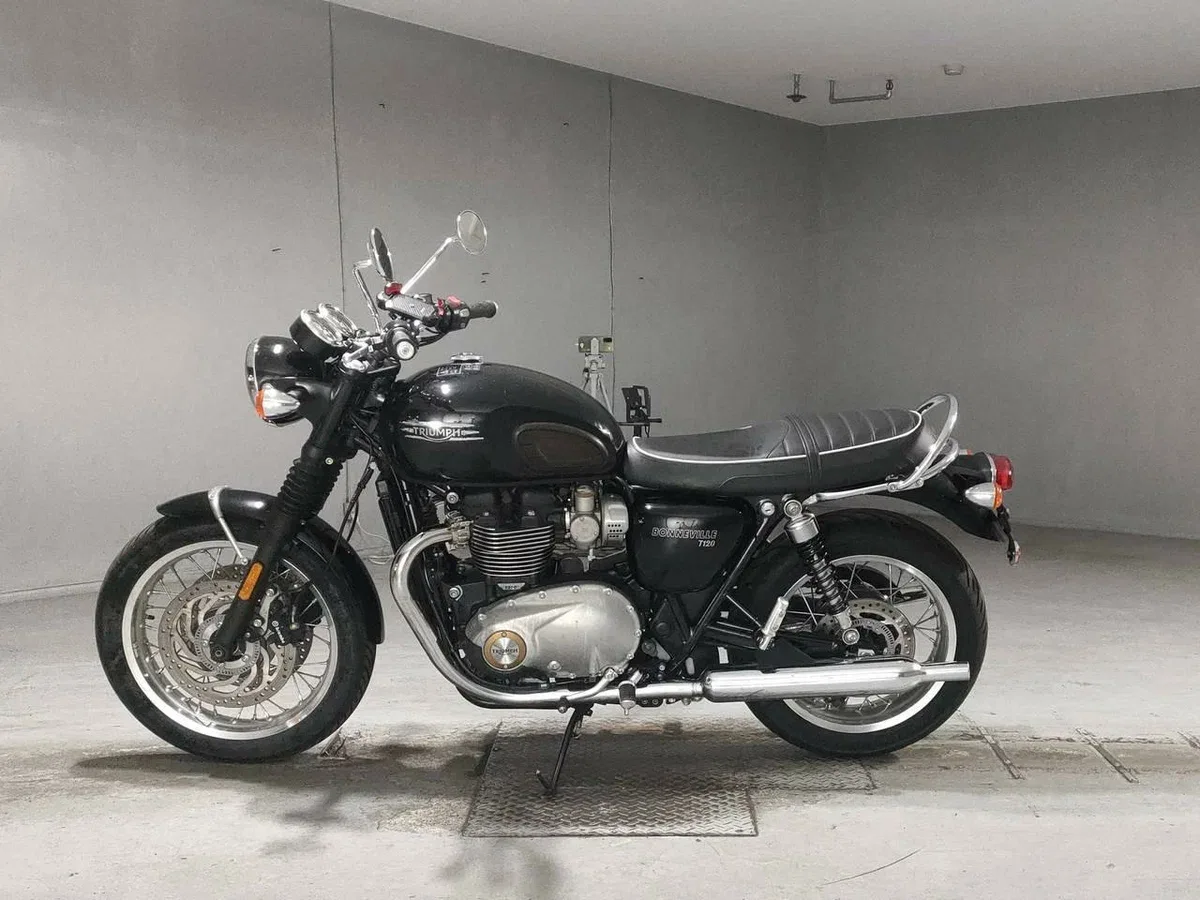 Triumph Bonneville T120