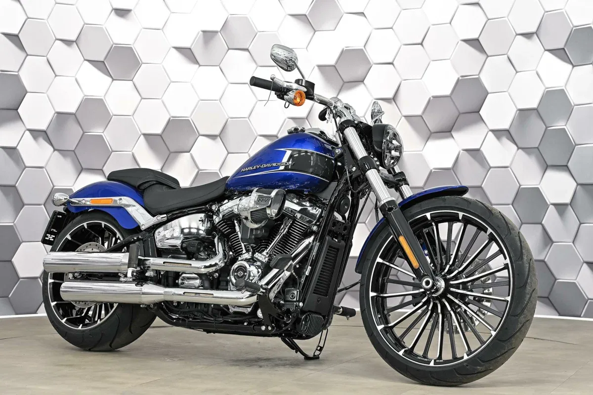 Harley-Davidson Breakout