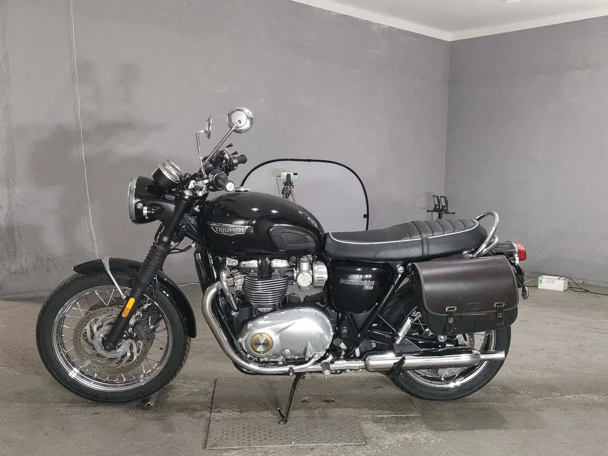 Triumph Bonneville T120