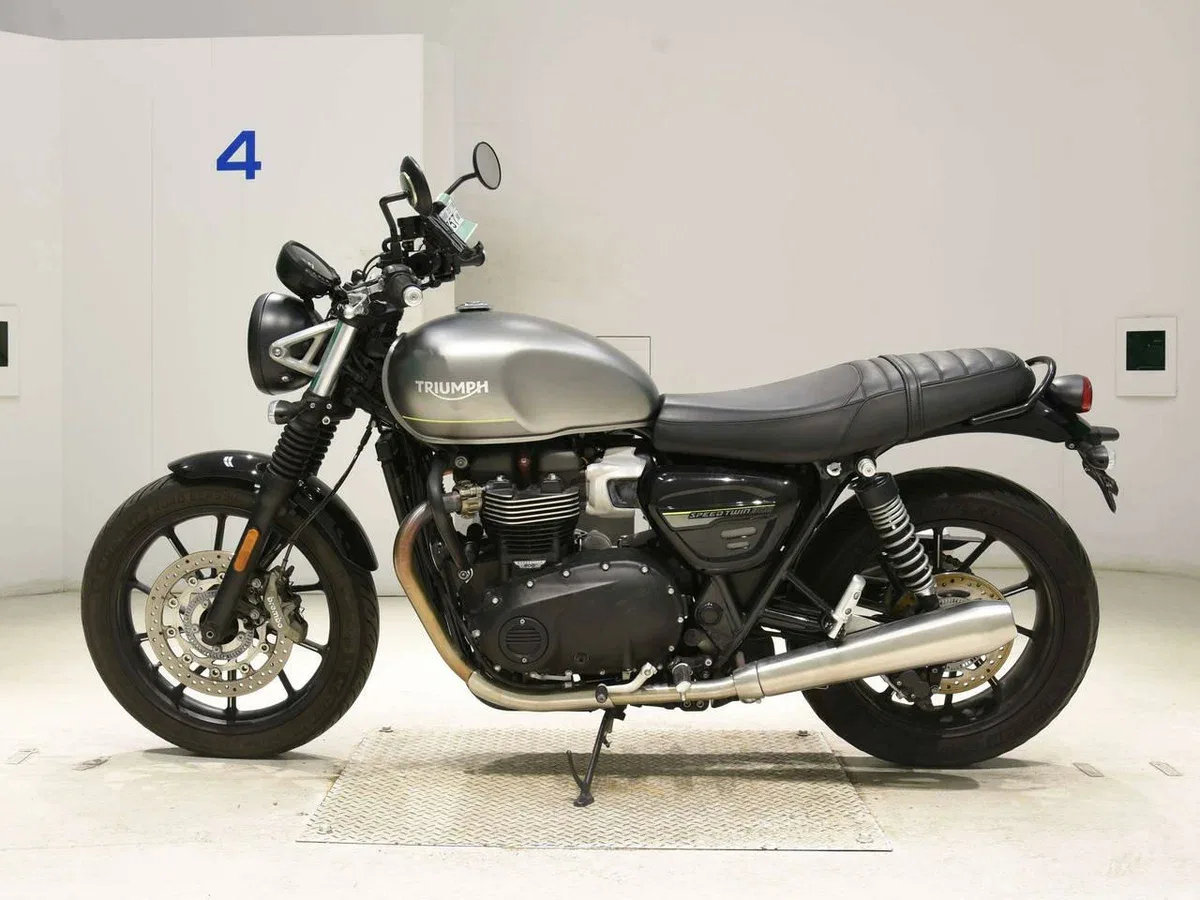 Triumph Speed Twin