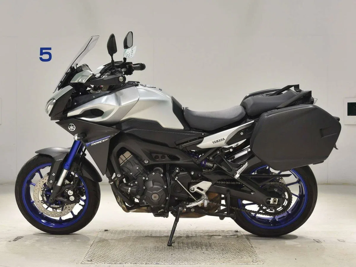 Yamaha MT-09 Tracer