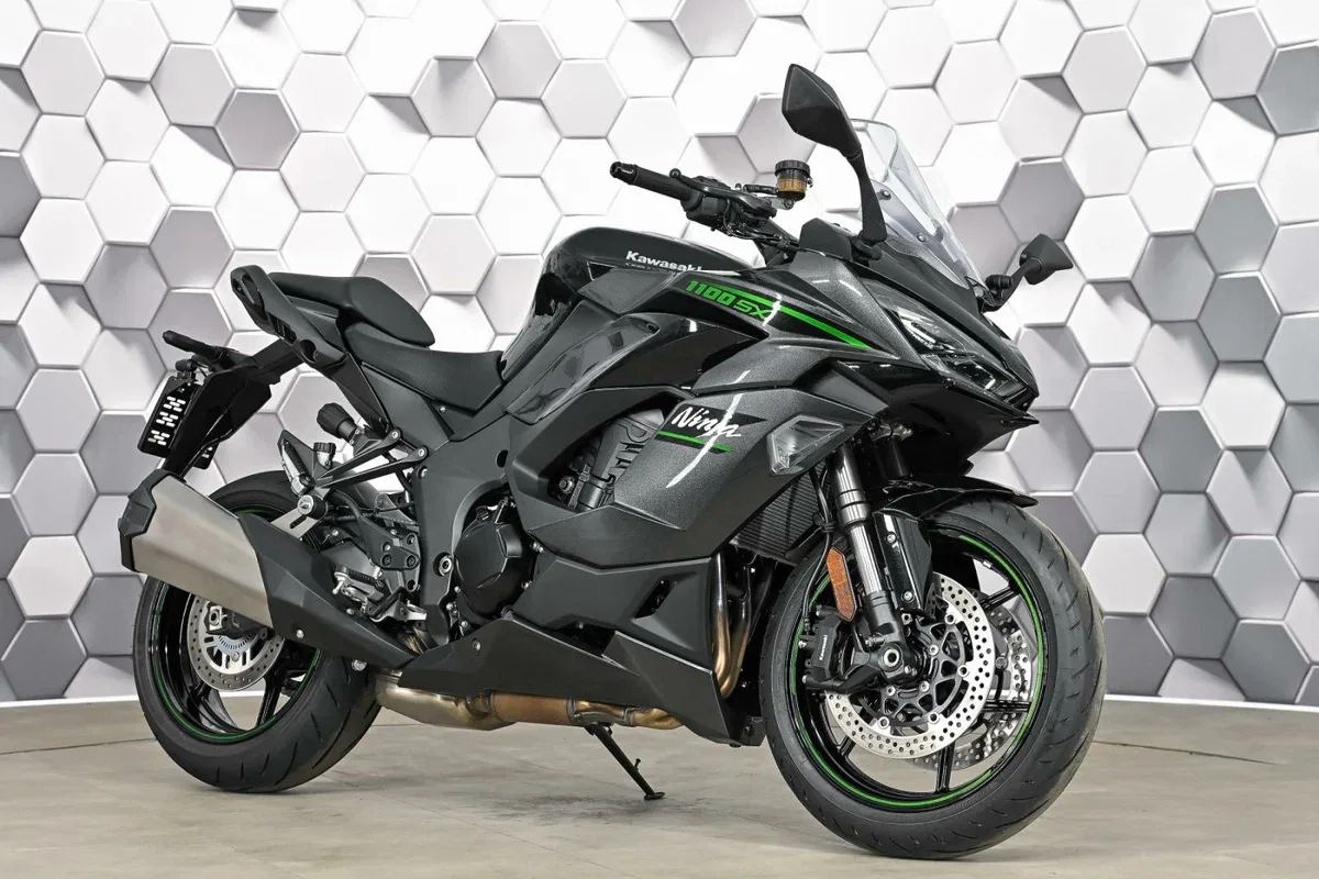 Kawasaki Ninja 1100SX