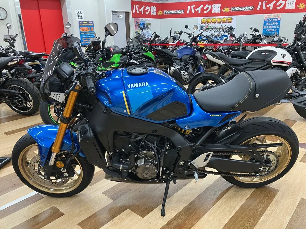 Yamaha XSR900