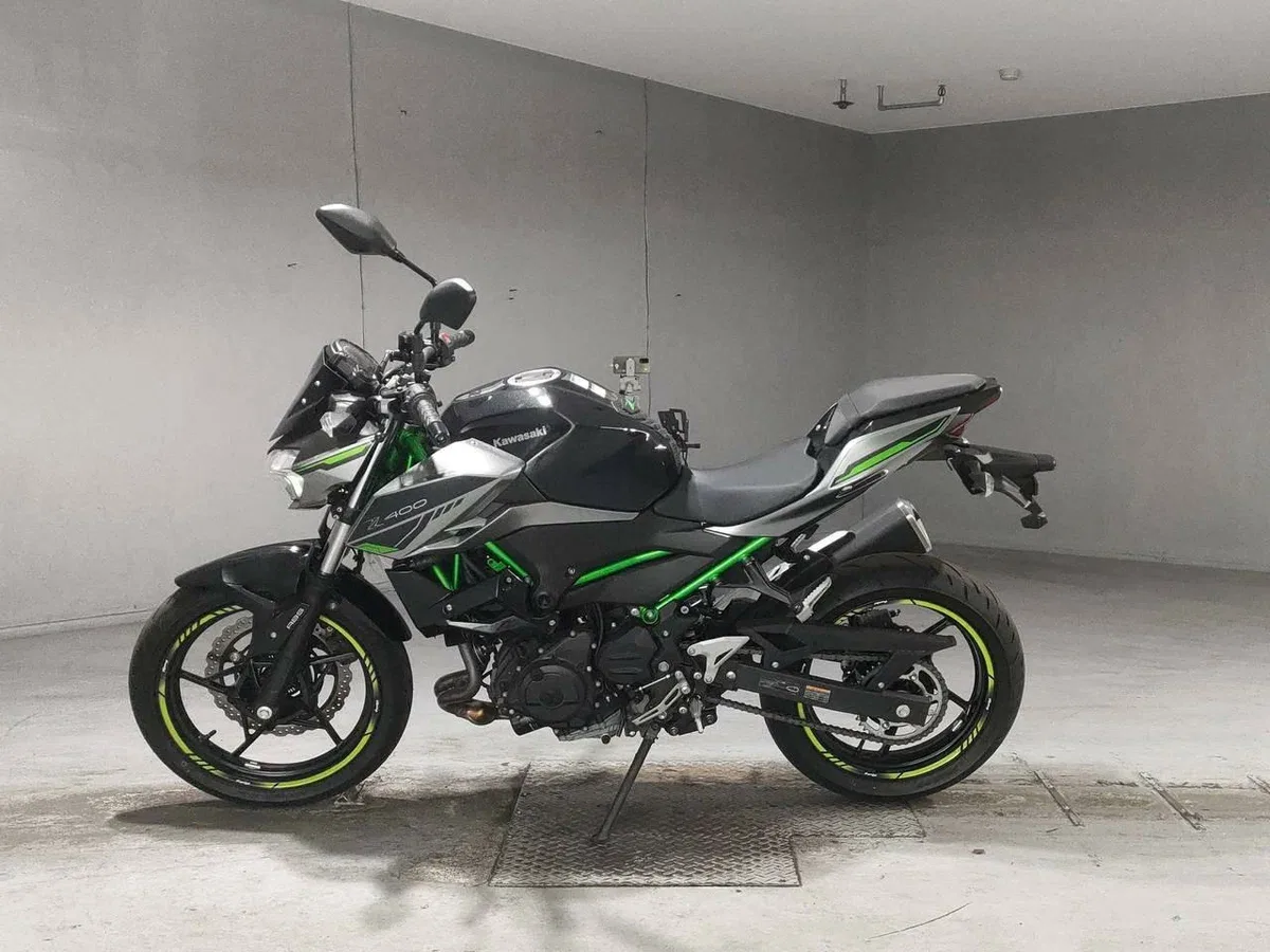 Kawasaki Z400