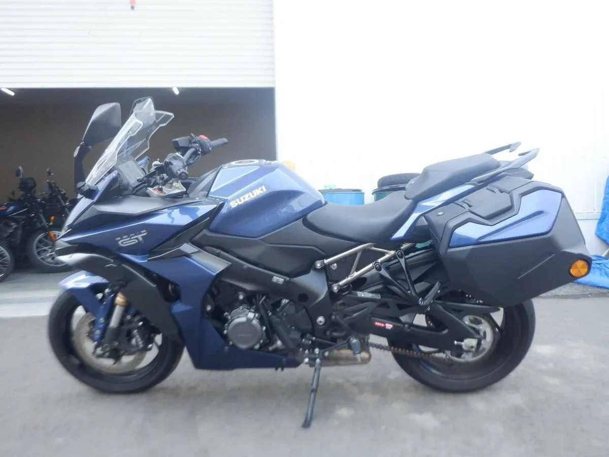 Suzuki GSX-S1000GT