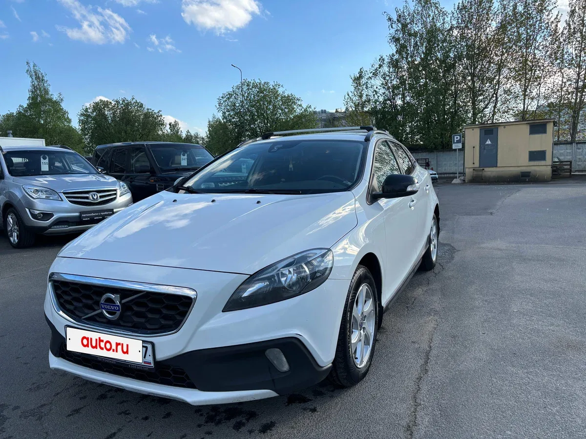Volvo V40 Cross Country I