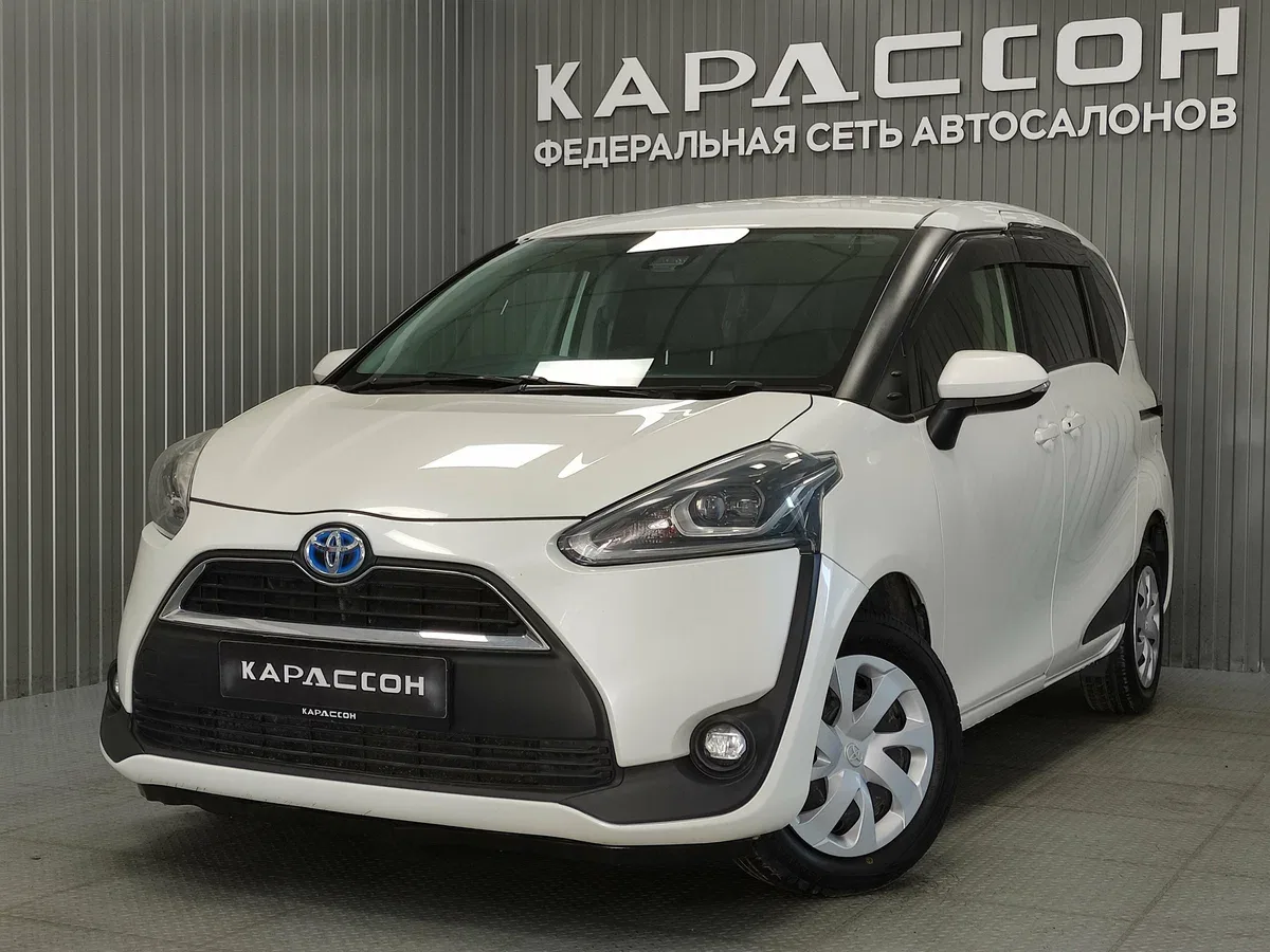Toyota Sienta II
