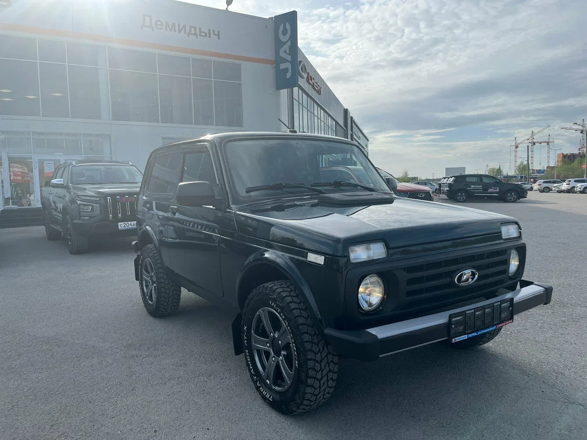 Lada (ВАЗ) Niva Legend
