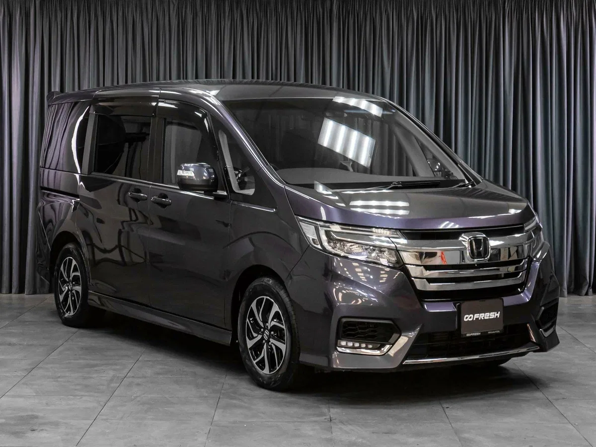 Honda Stepwgn V Рестайлинг