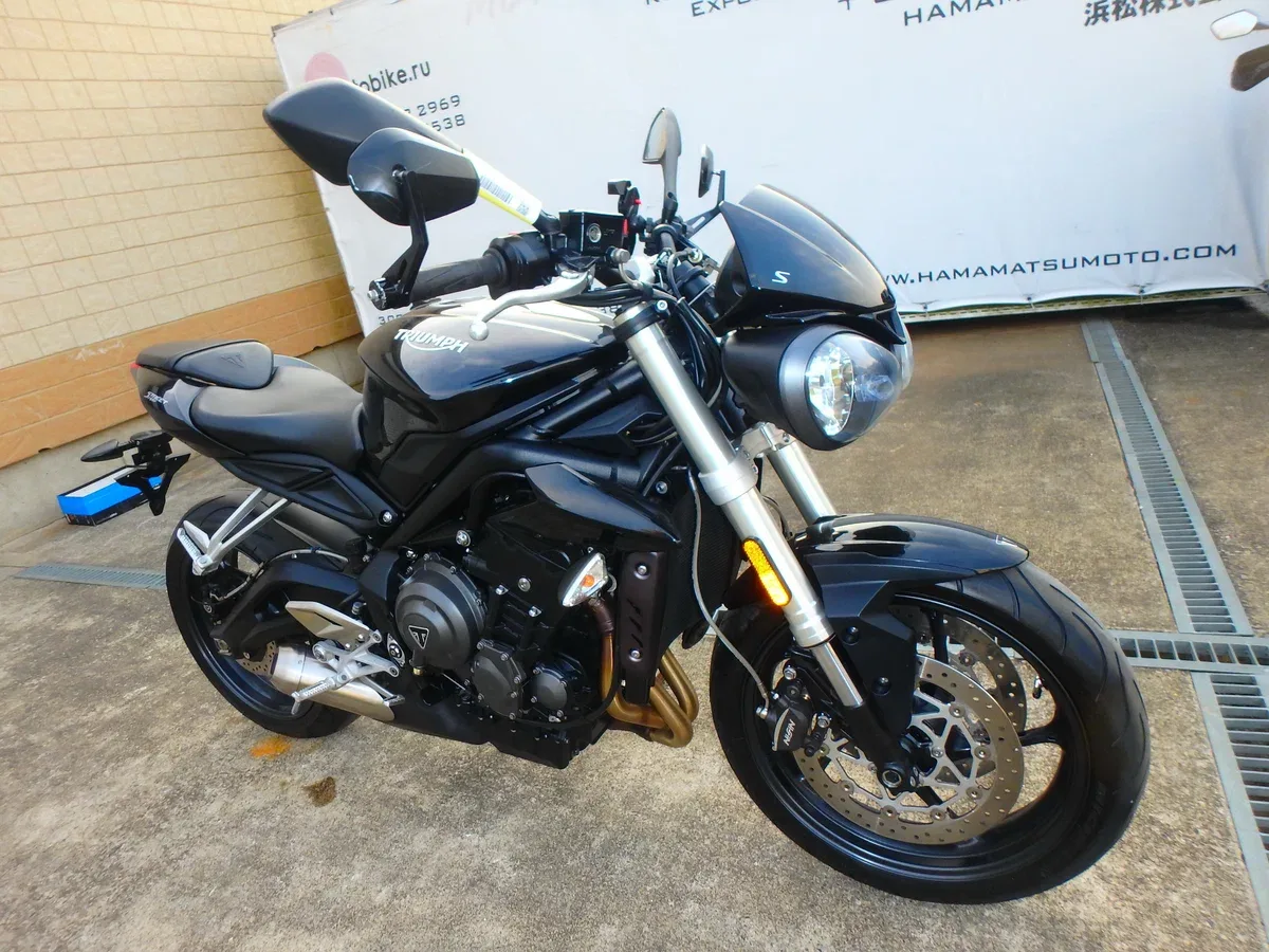 Triumph Street Triple
