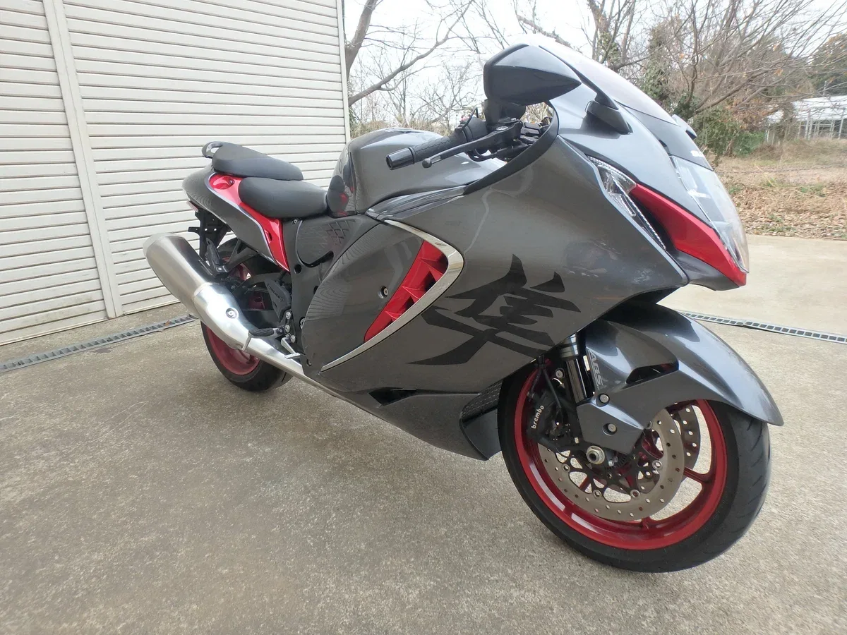 Suzuki GSX1300R Hayabusa