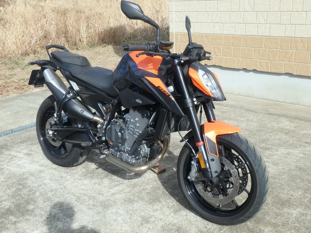 KTM AG 890 Duke