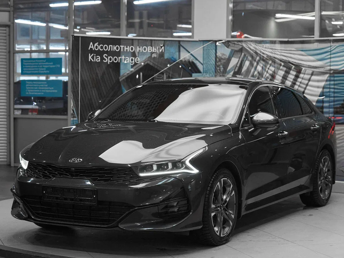 Kia K5 III