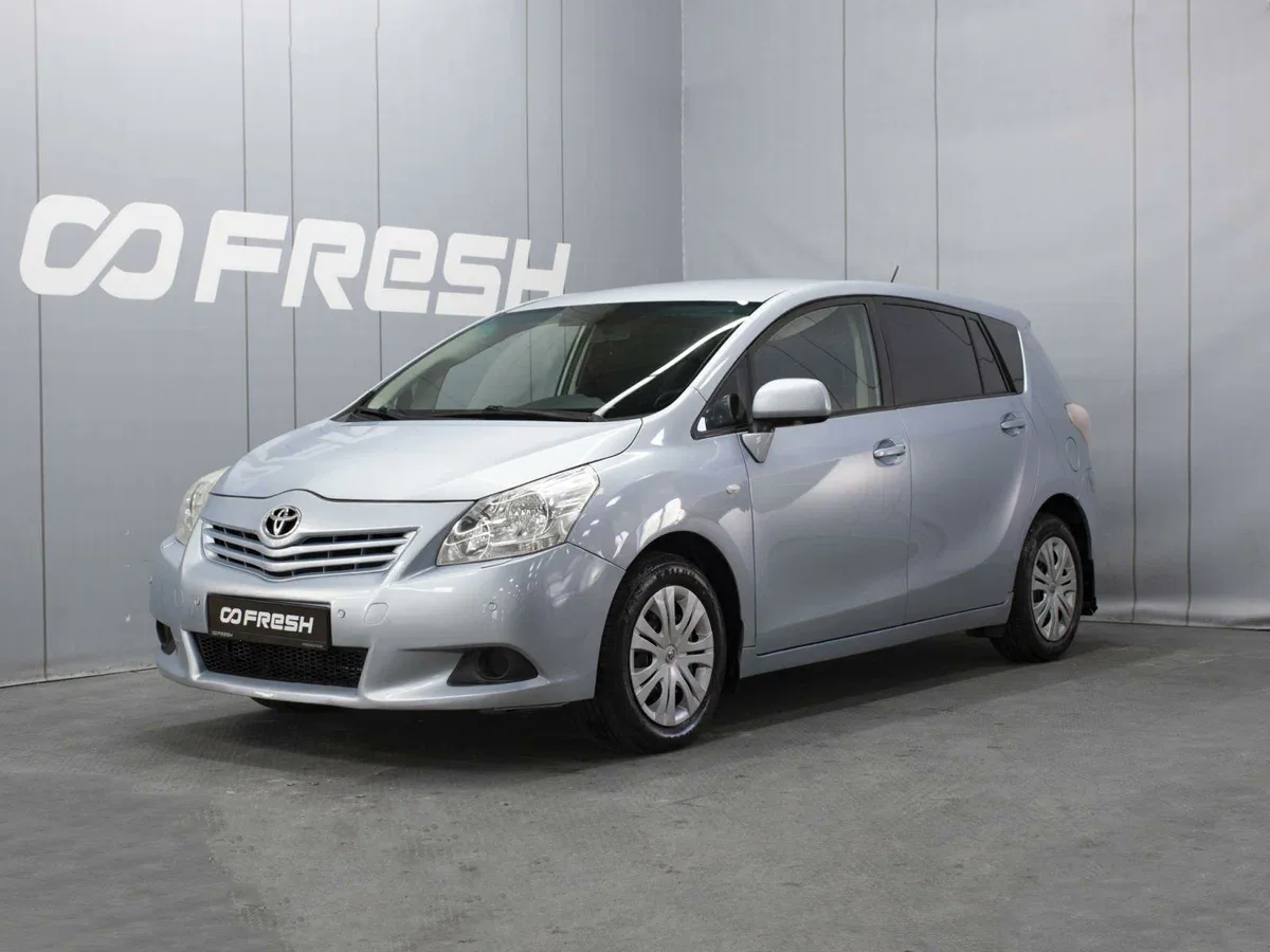 Toyota Verso I